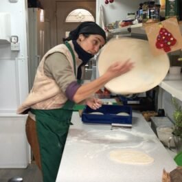 spinning_pizza_dough